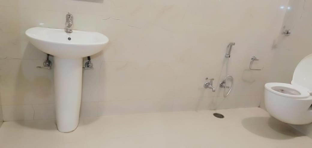 מלון לקנאו Arsh Residency מראה חיצוני תמונה